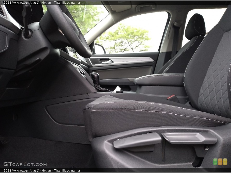 Titan Black Interior Front Seat for the 2021 Volkswagen Atlas S 4Motion #142122477