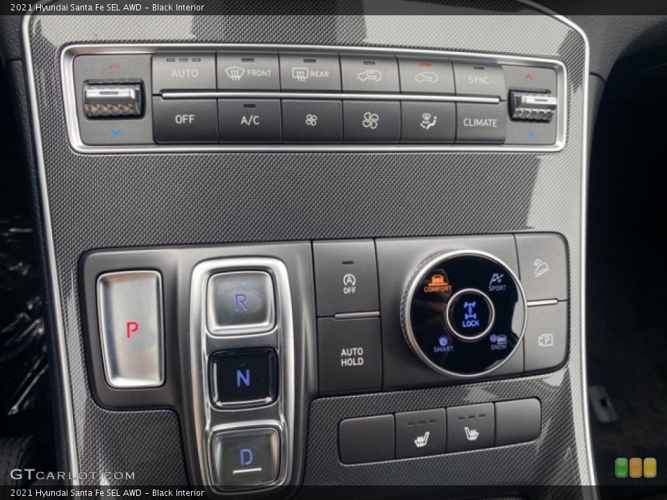 Black Interior Controls for the 2021 Hyundai Santa Fe SEL AWD #142126608