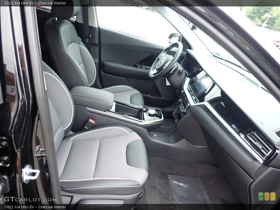Charcoal Interior Front Seat for the 2021 Kia Niro EV #142132011