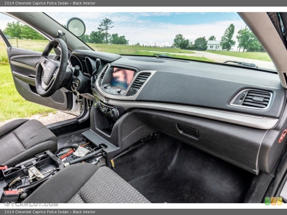 Black Interior Dashboard for the 2014 Chevrolet Caprice Police Sedan #142140682