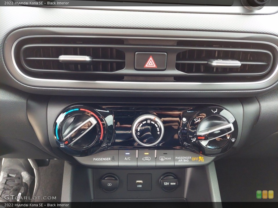 Black Interior Controls for the 2022 Hyundai Kona SE #142143388