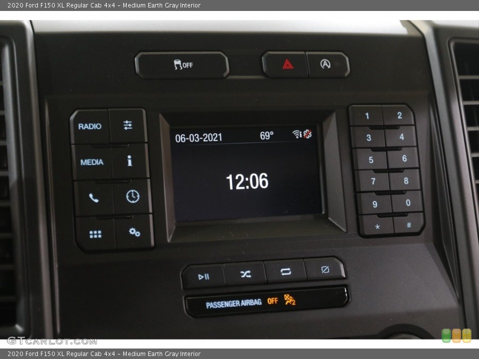 Medium Earth Gray Interior Controls for the 2020 Ford F150 XL Regular Cab 4x4 #142143859