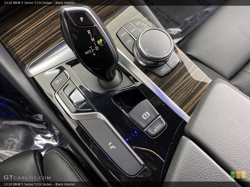 Black Interior Transmission for the 2018 BMW 5 Series 530i Sedan #142154438