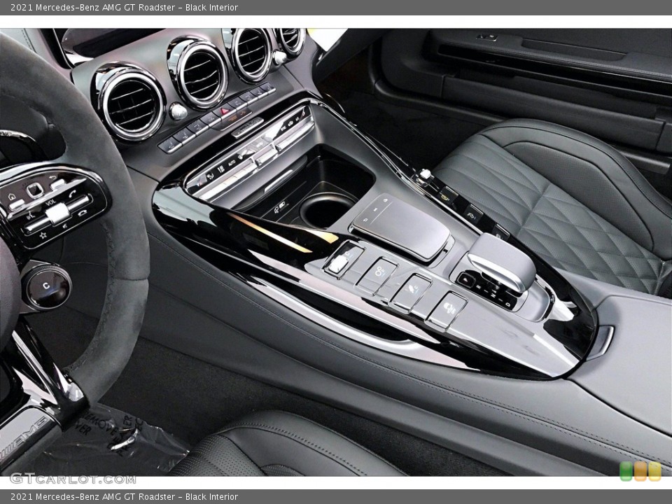 Black Interior Controls for the 2021 Mercedes-Benz AMG GT Roadster #142177788