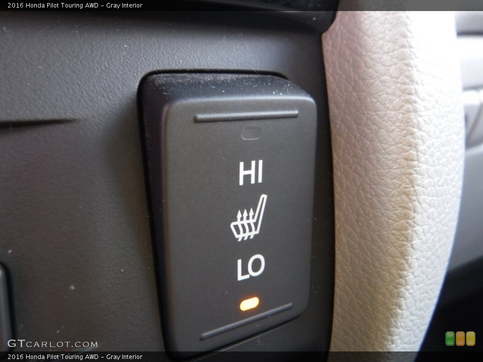 Gray Interior Controls for the 2016 Honda Pilot Touring AWD #142207513