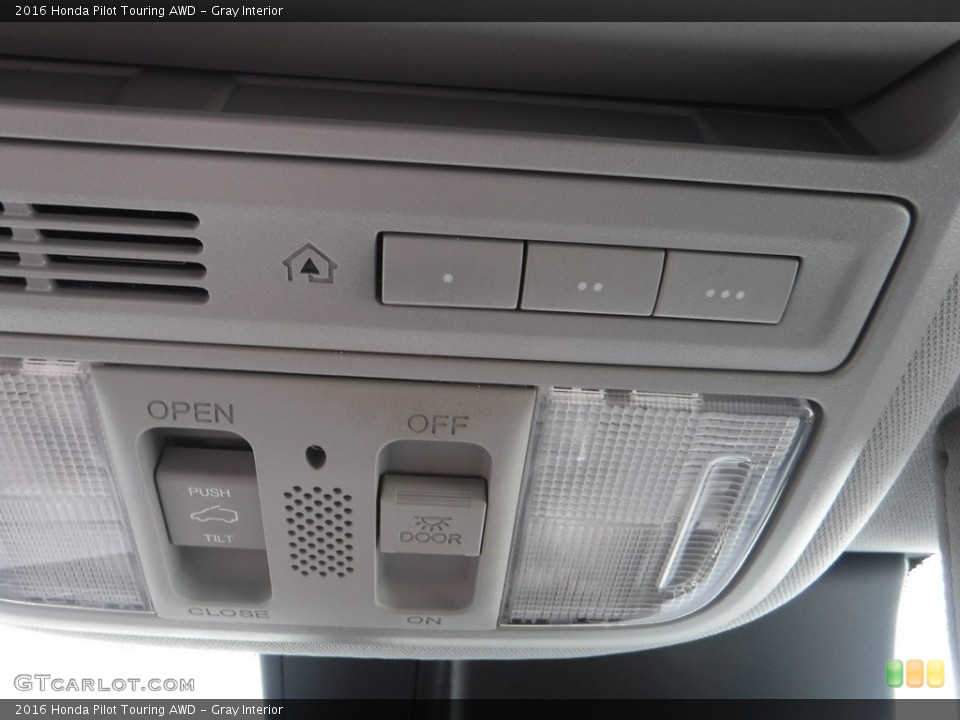 Gray Interior Controls for the 2016 Honda Pilot Touring AWD #142207531