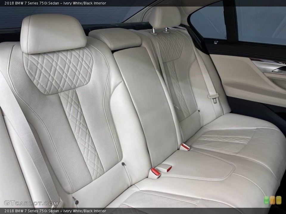 Ivory White/Black Interior Rear Seat for the 2018 BMW 7 Series 750i Sedan #142217575