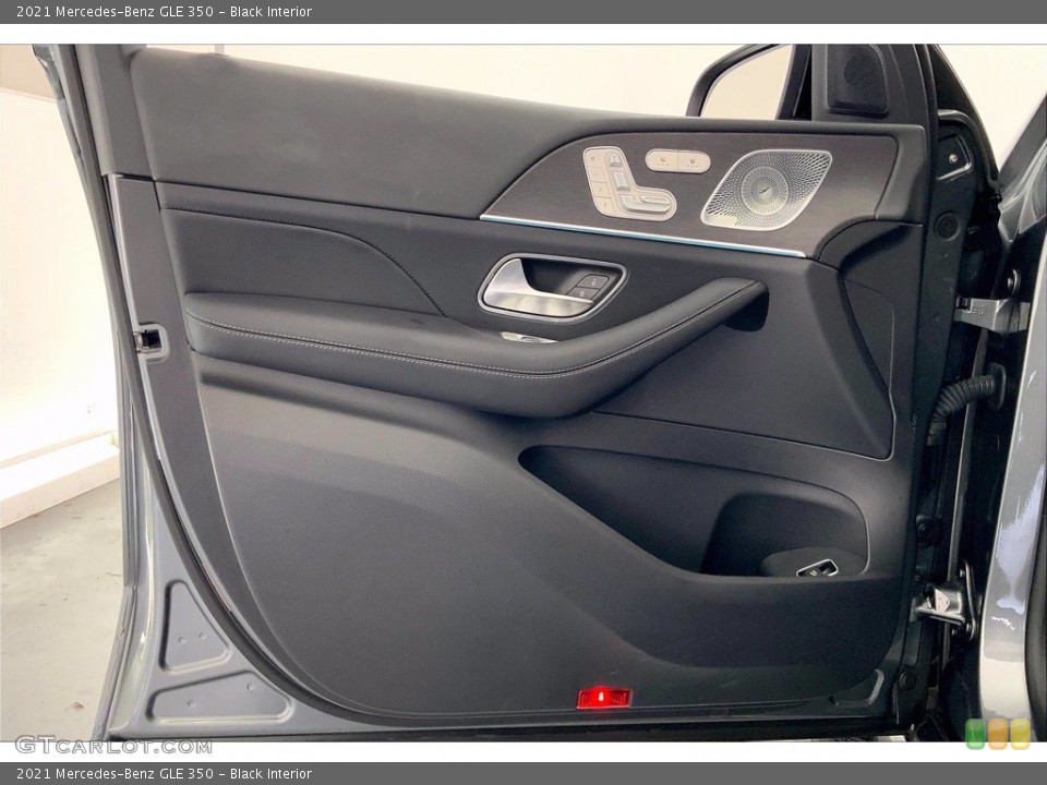 Black Interior Door Panel for the 2021 Mercedes-Benz GLE 350 #142219075