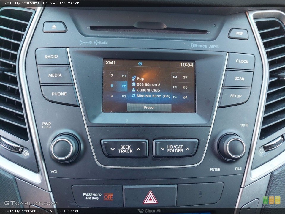 Black Interior Controls for the 2015 Hyundai Santa Fe GLS #142259003