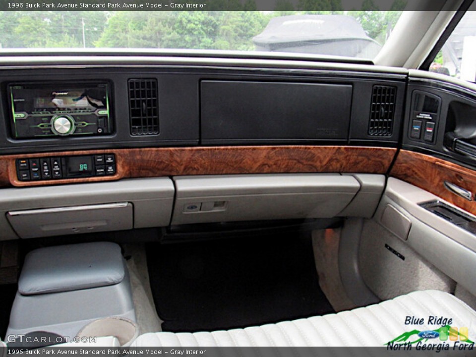Gray Interior Dashboard for the 1996 Buick Park Avenue  #142280534