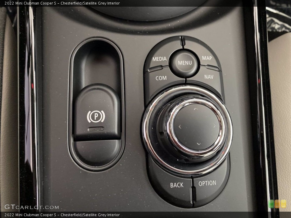 Chesterfield/Satellite Grey Interior Controls for the 2022 Mini Clubman Cooper S #142287136