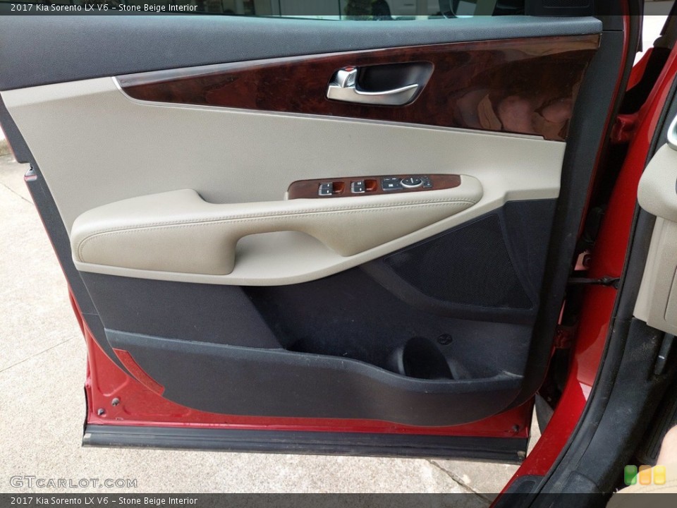 Stone Beige Interior Door Panel for the 2017 Kia Sorento LX V6 #142318372