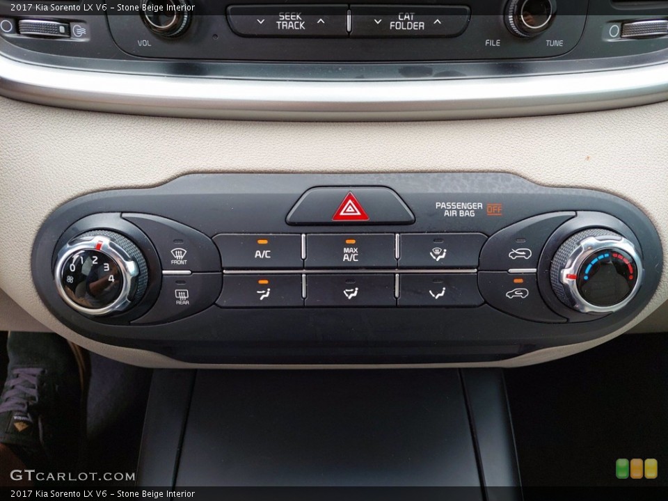 Stone Beige Interior Controls for the 2017 Kia Sorento LX V6 #142318549