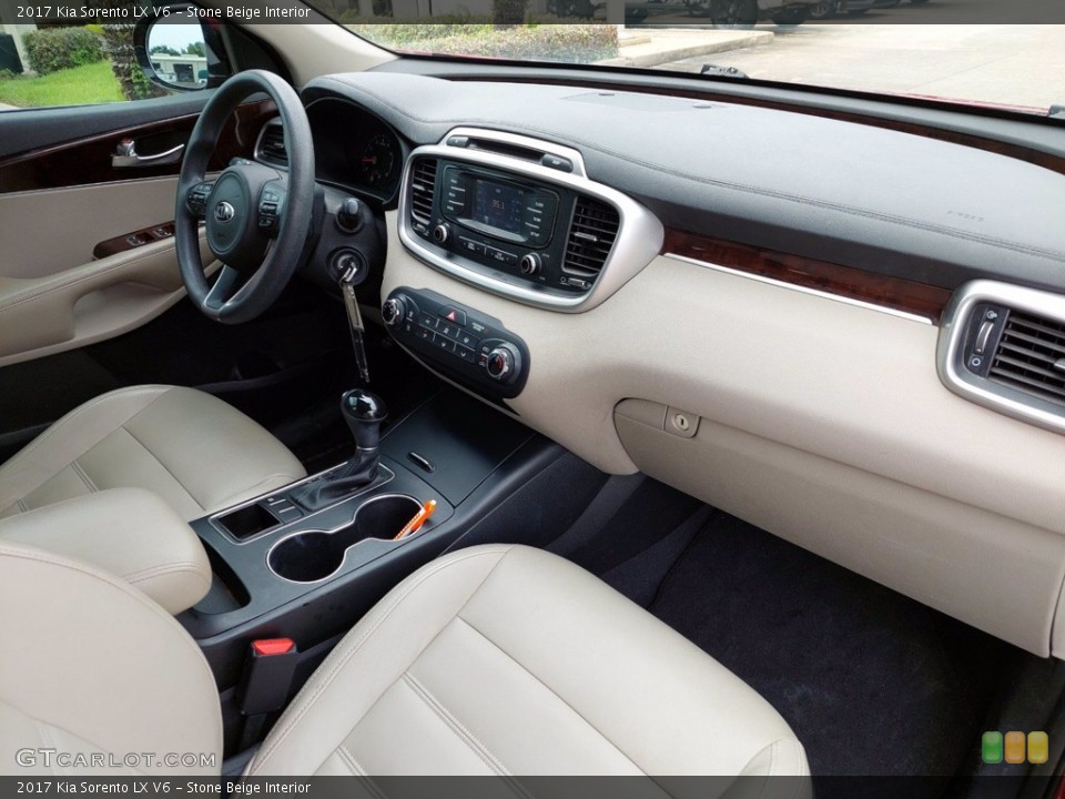 Stone Beige Interior Dashboard for the 2017 Kia Sorento LX V6 #142318649