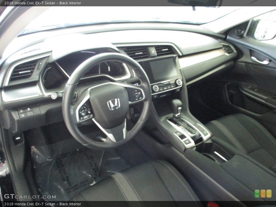 Black Interior Photo for the 2018 Honda Civic EX-T Sedan #142332766
