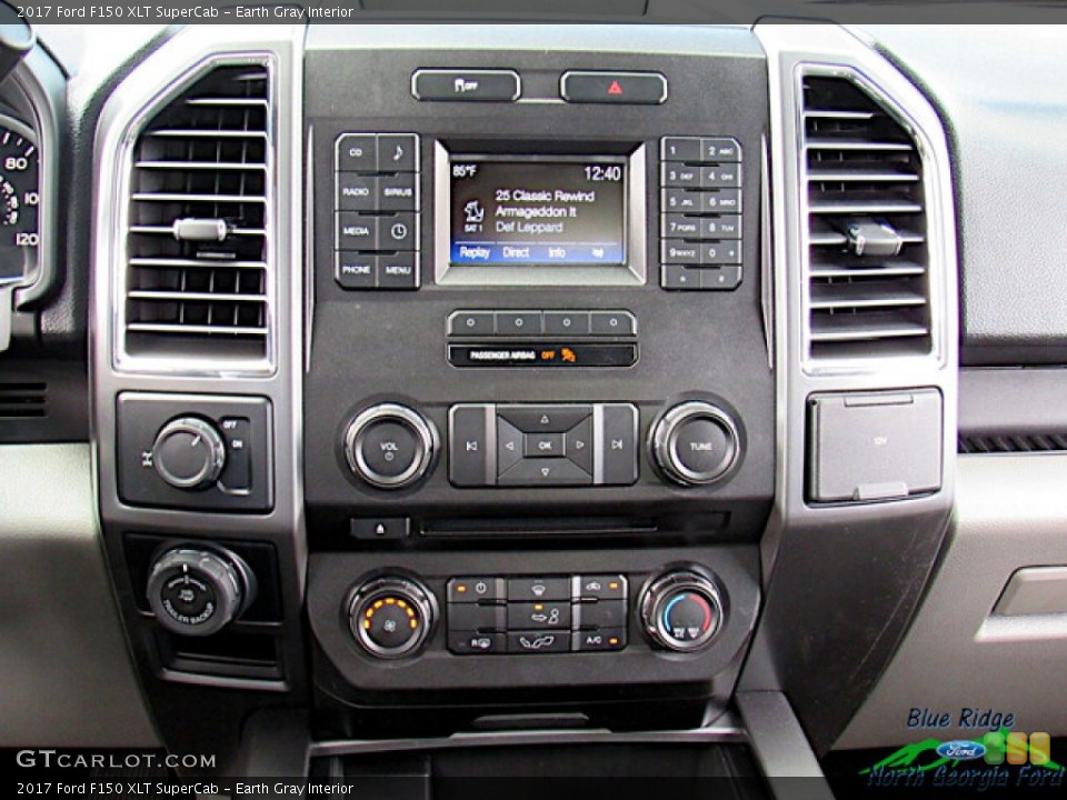 Earth Gray Interior Controls for the 2017 Ford F150 XLT SuperCab #142333512