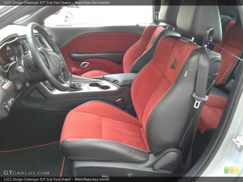 Black/Ruby Red Interior Photo for the 2021 Dodge Challenger R/T Scat Pack Shaker #142363058