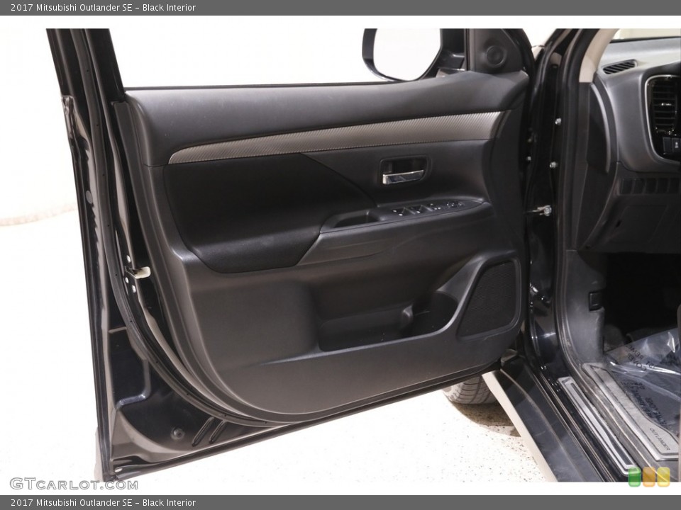 Black Interior Door Panel for the 2017 Mitsubishi Outlander SE #142365878