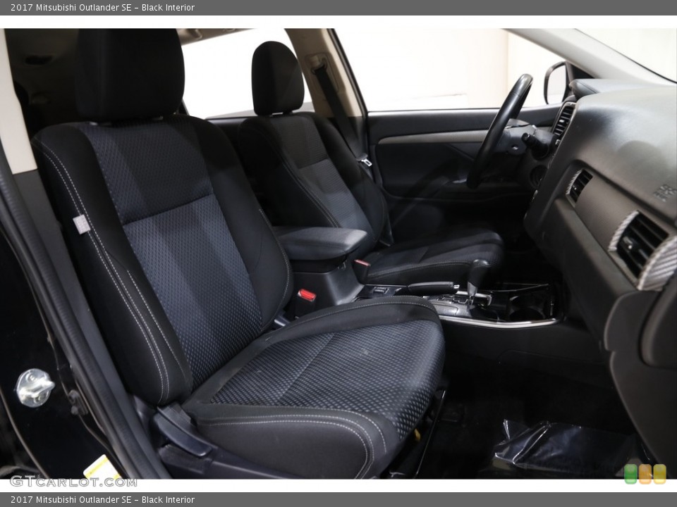 Black Interior Front Seat for the 2017 Mitsubishi Outlander SE #142366098