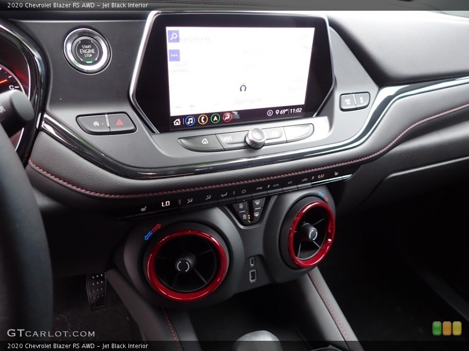 Jet Black Interior Controls for the 2020 Chevrolet Blazer RS AWD #142367900