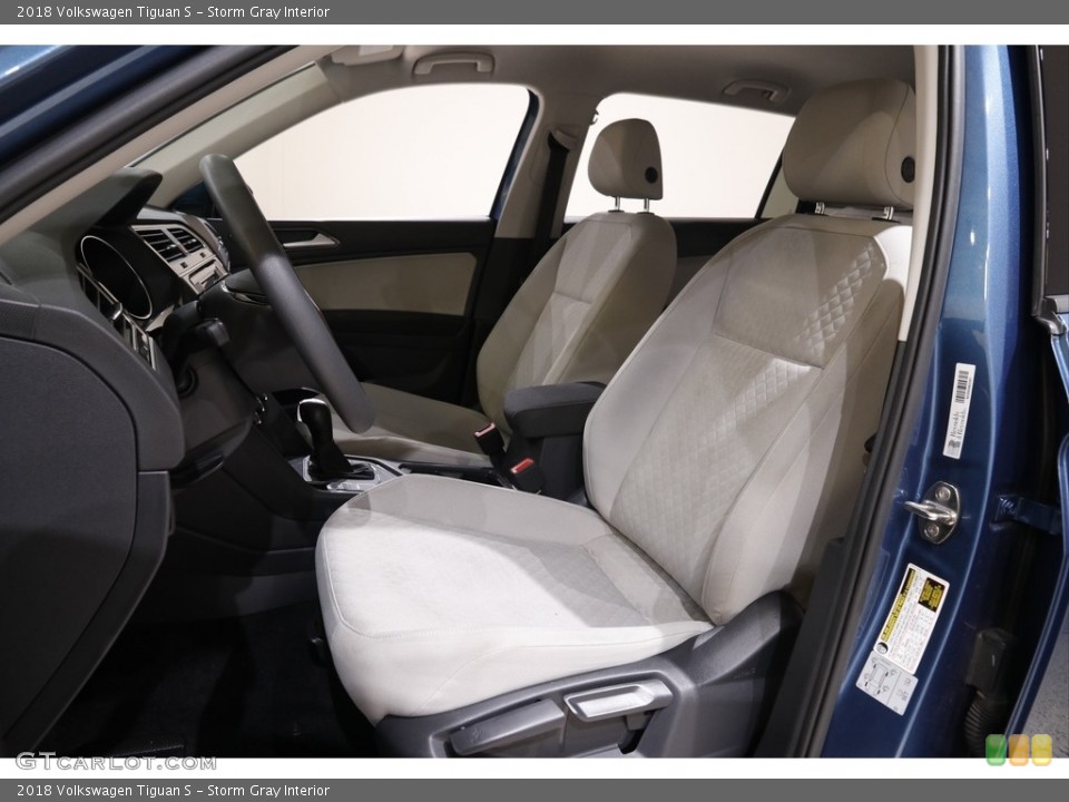 Storm Gray Interior Front Seat for the 2018 Volkswagen Tiguan S #142370569