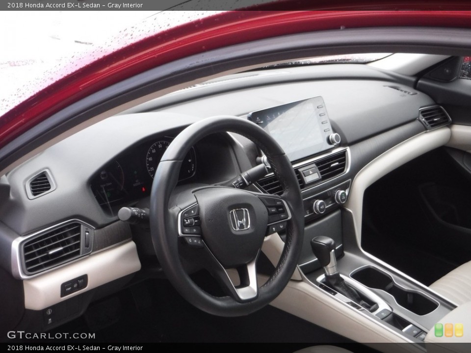 Gray Interior Dashboard for the 2018 Honda Accord EX-L Sedan #142380250