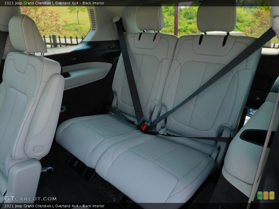 Black Interior Rear Seat for the 2021 Jeep Grand Cherokee L Overland 4x4 #142394511