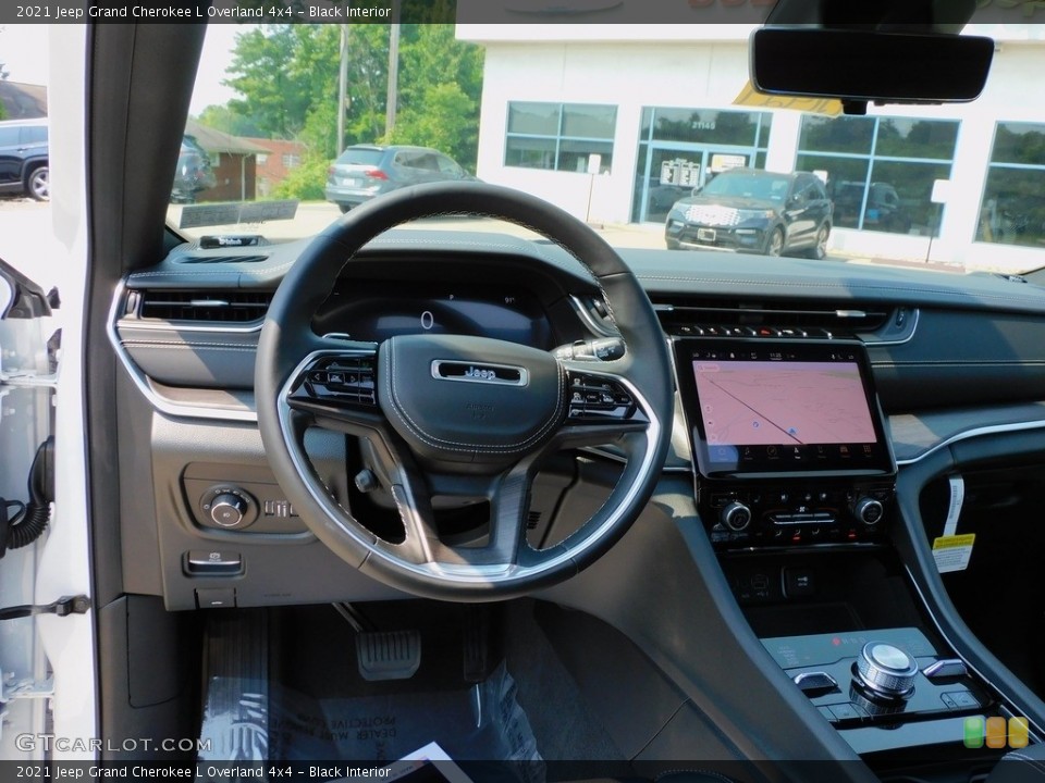 Black Interior Dashboard for the 2021 Jeep Grand Cherokee L Overland 4x4 #142394991