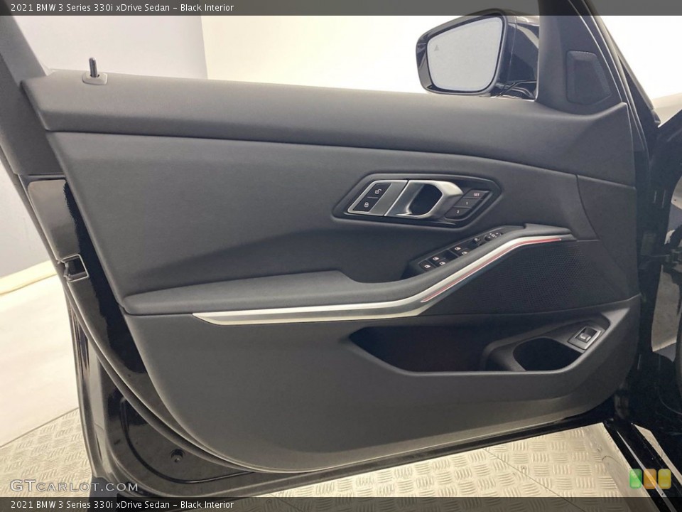 Black Interior Door Panel for the 2021 BMW 3 Series 330i xDrive Sedan #142401687