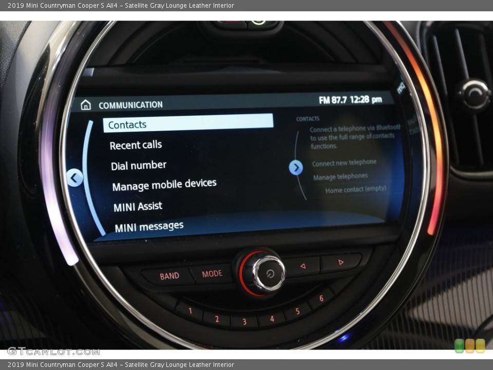 Satellite Gray Lounge Leather Interior Controls for the 2019 Mini Countryman Cooper S All4 #142409616