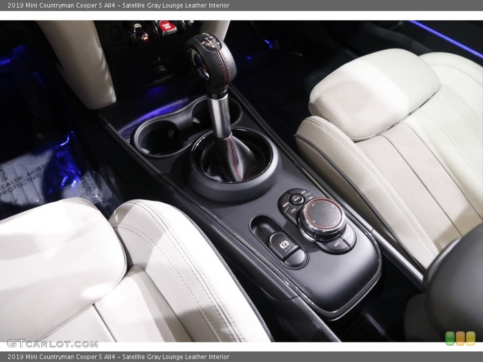 Satellite Gray Lounge Leather Interior Transmission for the 2019 Mini Countryman Cooper S All4 #142409664
