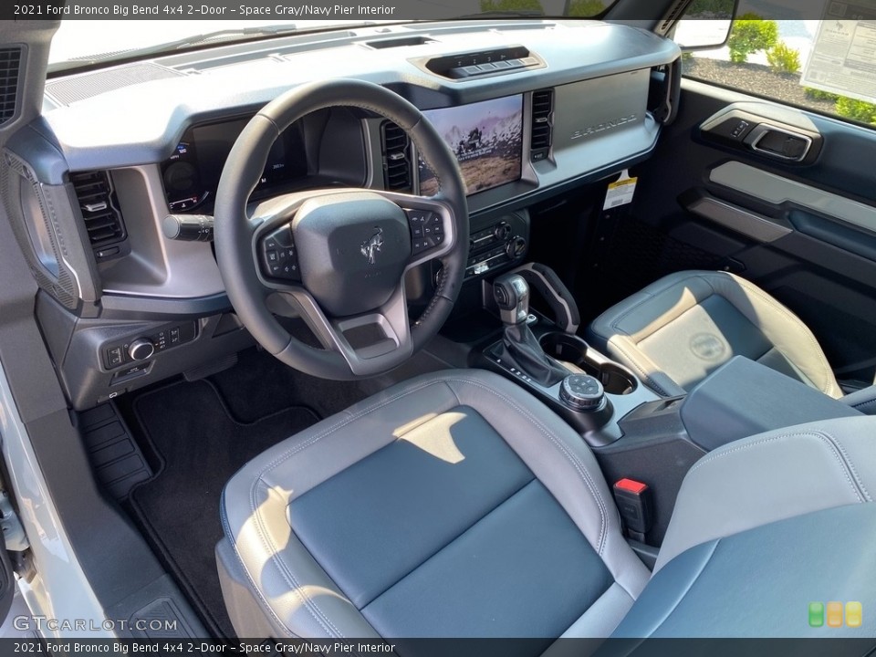 Space Gray/Navy Pier Interior Photo for the 2021 Ford Bronco Big Bend 4x4 2-Door #142412404