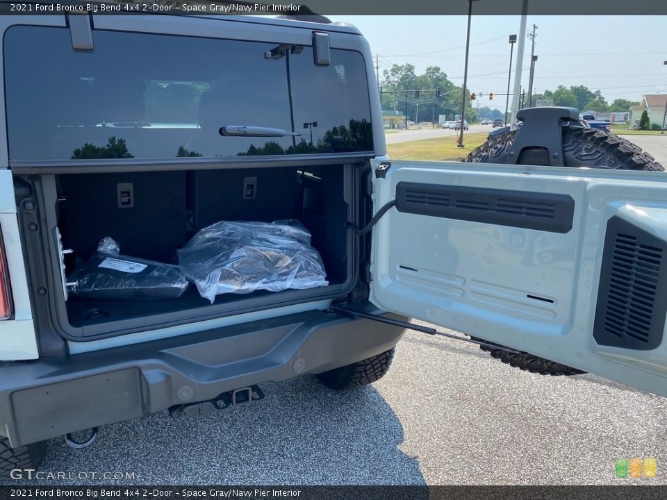 Space Gray/Navy Pier Interior Trunk for the 2021 Ford Bronco Big Bend 4x4 2-Door #142412517