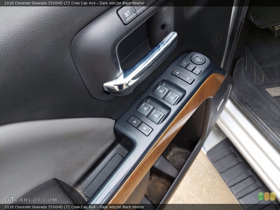 Dark Ash/Jet Black Interior Door Panel for the 2018 Chevrolet Silverado 3500HD LTZ Crew Cab 4x4 #142416790