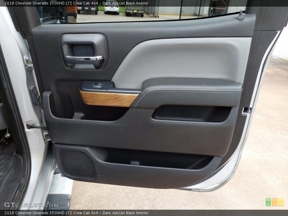 Dark Ash/Jet Black Interior Door Panel for the 2018 Chevrolet Silverado 3500HD LTZ Crew Cab 4x4 #142417138