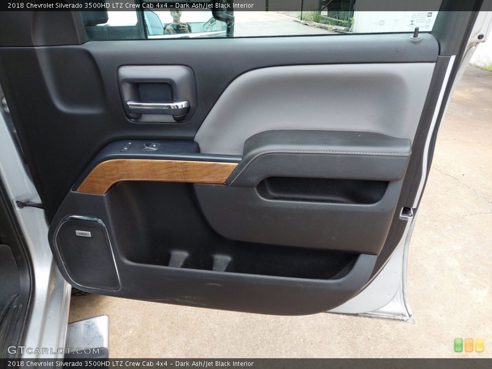 Dark Ash/Jet Black Interior Door Panel for the 2018 Chevrolet Silverado 3500HD LTZ Crew Cab 4x4 #142417193