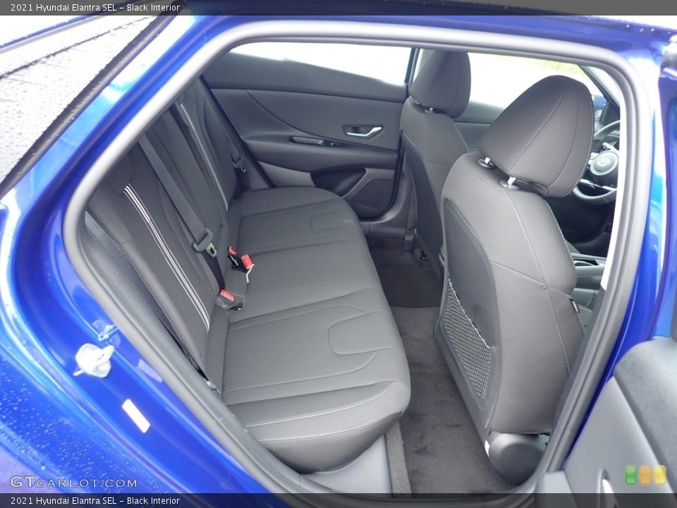 Black Interior Rear Seat for the 2021 Hyundai Elantra SEL #142424026
