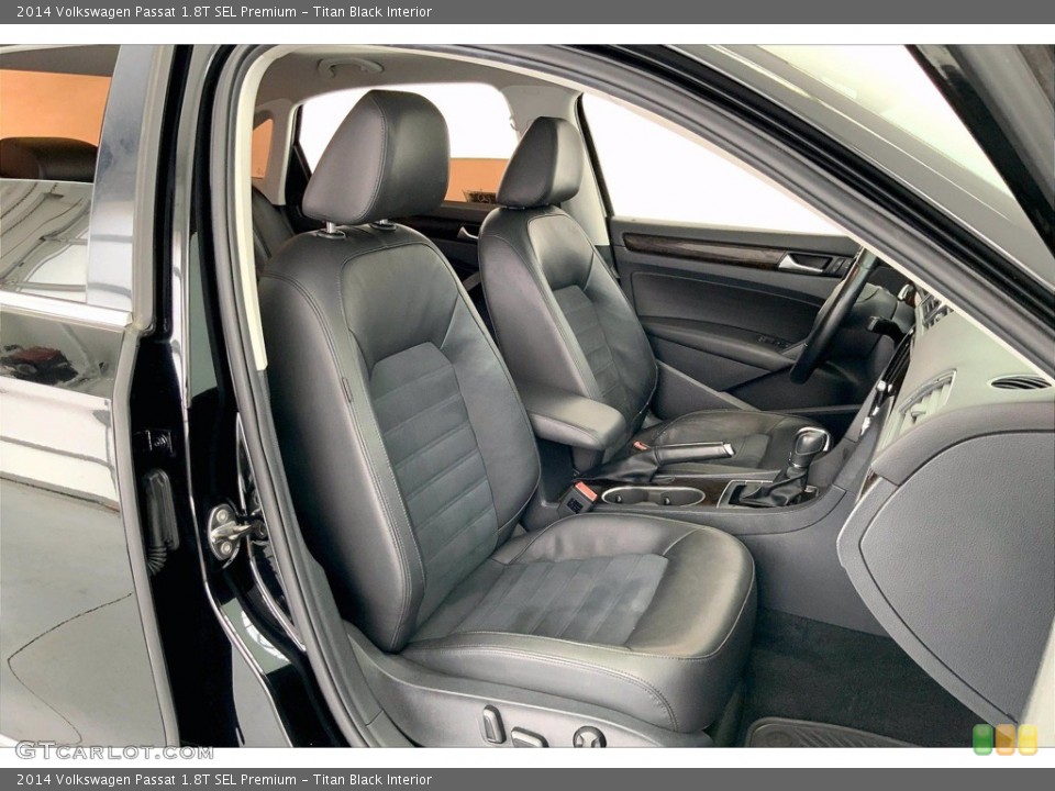 Titan Black Interior Front Seat for the 2014 Volkswagen Passat 1.8T SEL Premium #142424521