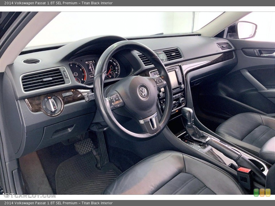 Titan Black 2014 Volkswagen Passat Interiors