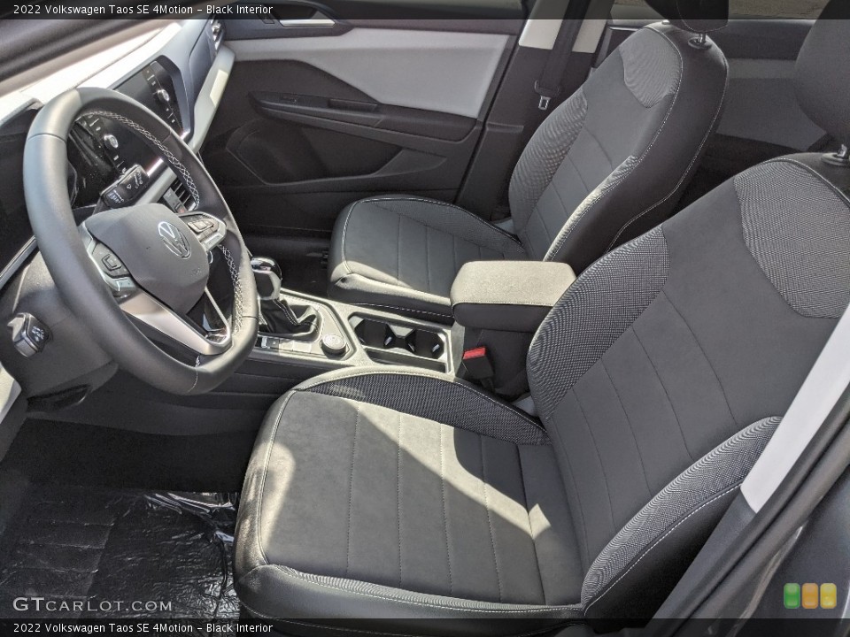 Black Interior Front Seat for the 2022 Volkswagen Taos SE 4Motion #142435728