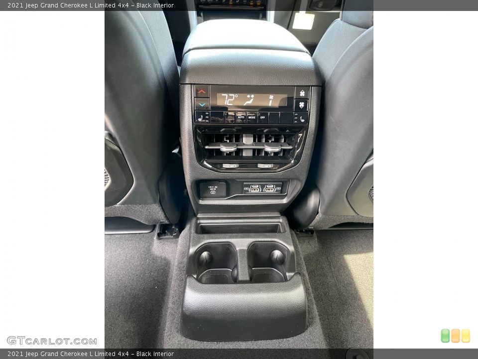 Black Interior Controls for the 2021 Jeep Grand Cherokee L Limited 4x4 #142436037