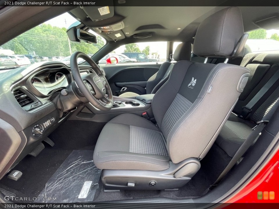 Black Interior Photo for the 2021 Dodge Challenger R/T Scat Pack #142436559