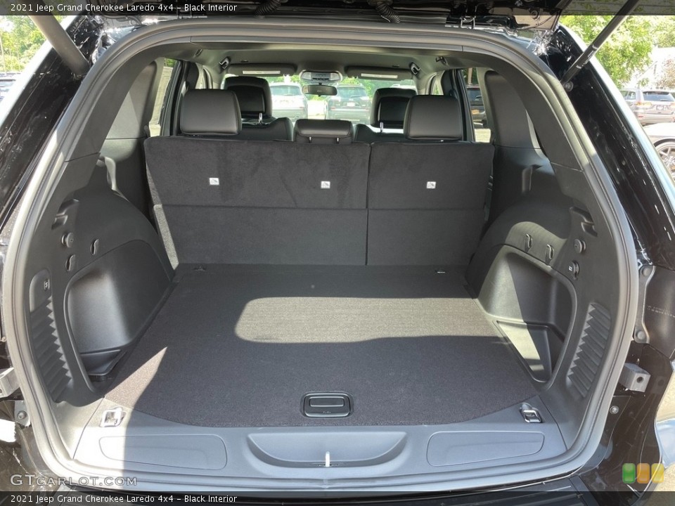 Black Interior Trunk for the 2021 Jeep Grand Cherokee Laredo 4x4 #142436724