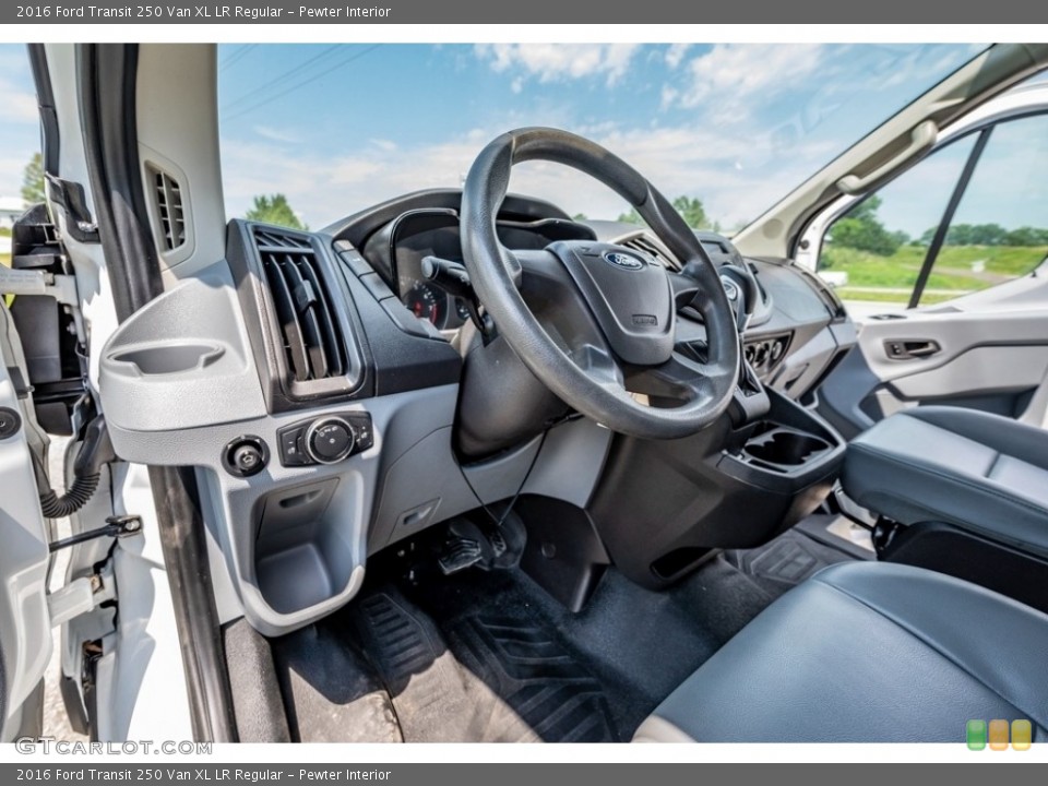 Pewter Interior Photo for the 2016 Ford Transit 250 Van XL LR Regular #142438581