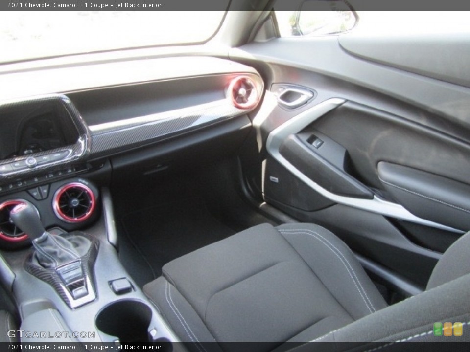 Jet Black Interior Front Seat for the 2021 Chevrolet Camaro LT1 Coupe #142461329