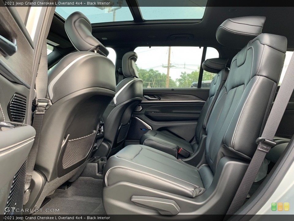 Black Interior Rear Seat for the 2021 Jeep Grand Cherokee L Overland 4x4 #142476165