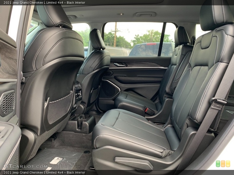 Black Interior Rear Seat for the 2021 Jeep Grand Cherokee L Limited 4x4 #142478718