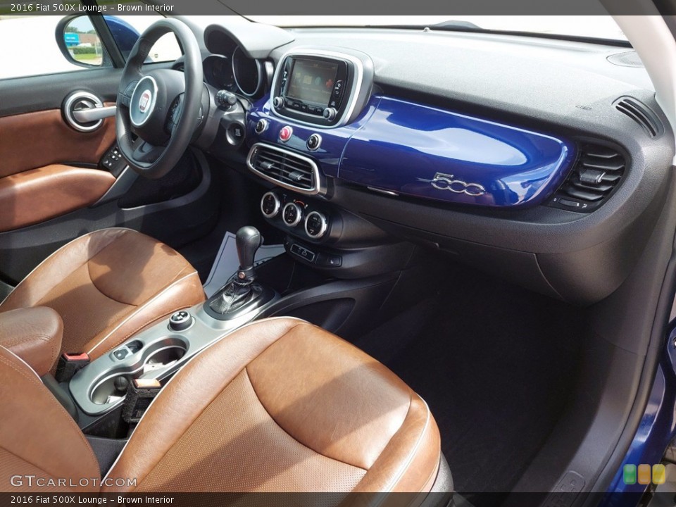 Brown 2016 Fiat 500X Interiors