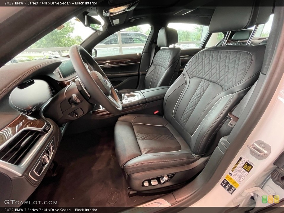 Black Interior Front Seat for the 2022 BMW 7 Series 740i xDrive Sedan #142505028