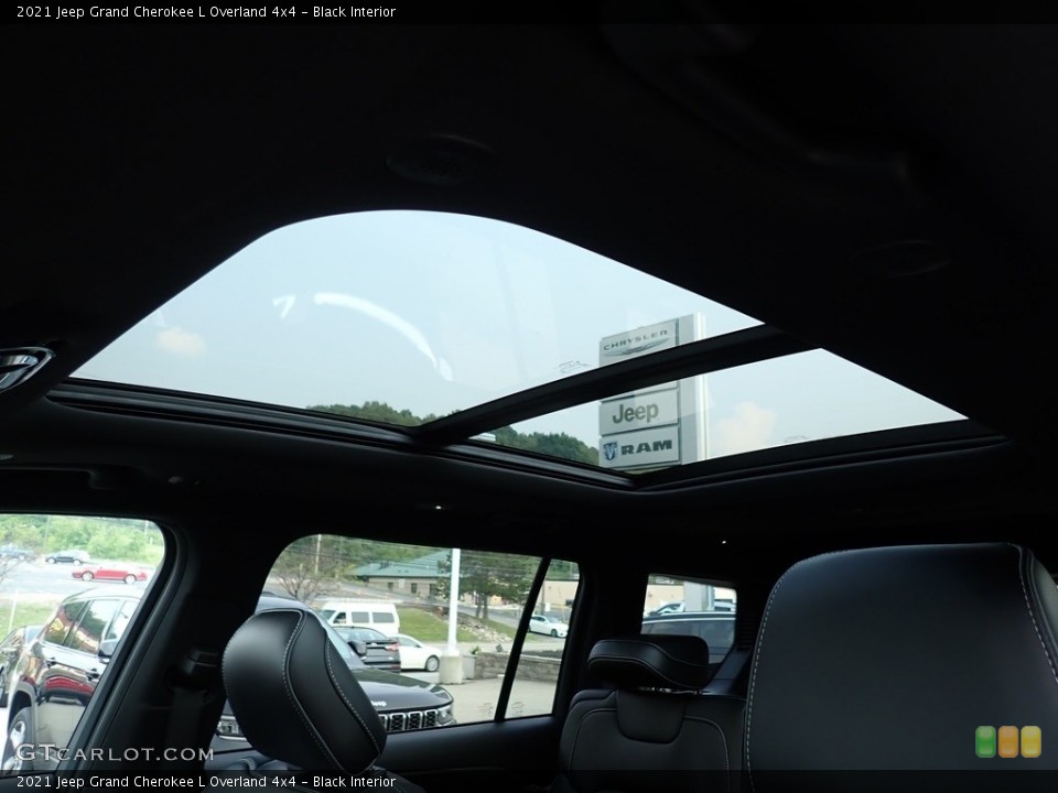 Black Interior Sunroof for the 2021 Jeep Grand Cherokee L Overland 4x4 #142510881